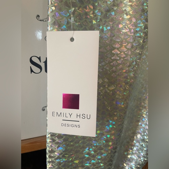 NWT Emily Hsu Designs Mint Mermaid Sneaker Length Leggings - Picture 10 of 13